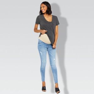 Maternity Ripped Jeans- Cropped/Ankled